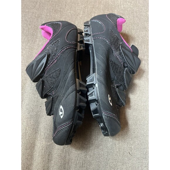 Giro Black and Pink Women's Cycling Shoes - Picture 5 of 8